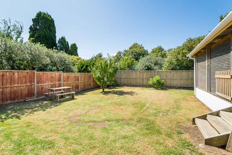 2/24 Tonar Street Northcote_4