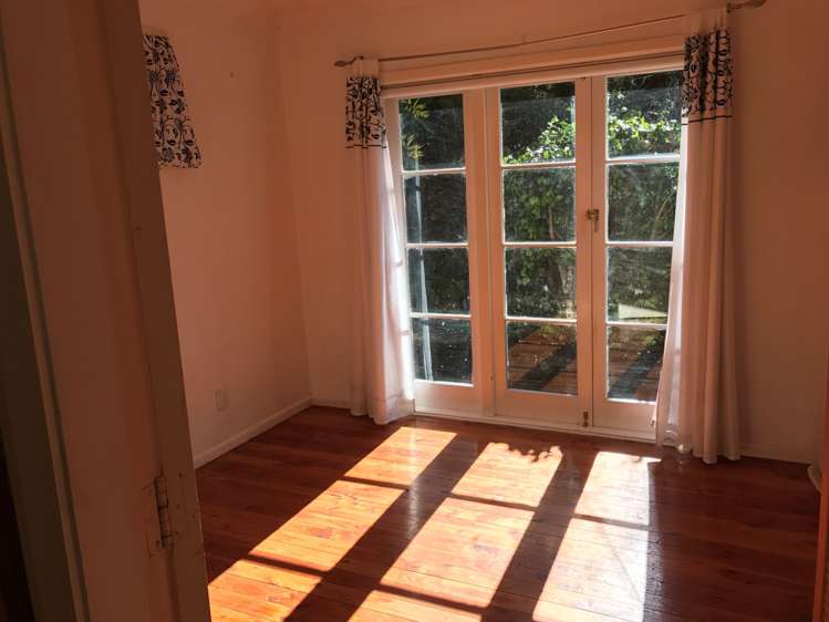 97 Waima Crescent Titirangi_21