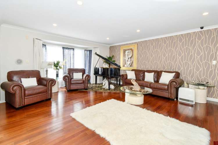 106 Meadowland Drive_3