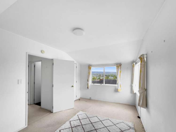 2/14 Chalmers Street Avondale_13