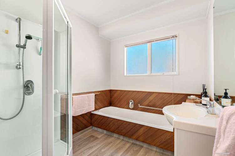 1/1 Masterton Road Rothesay Bay_12