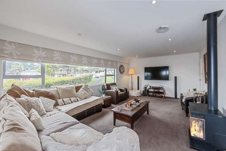 1 Pluto Place Beach Haven_5