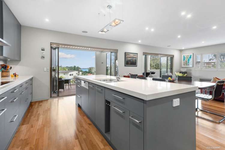 2/35 Selwyn Avenue Mission Bay_16