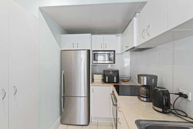 3f/5 Parliament Street Auckland Central_11