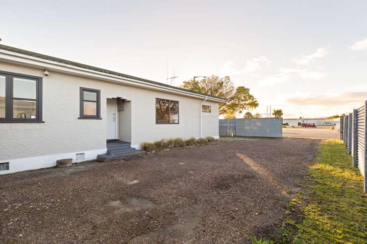 256 Tremaine Avenue Highbury_28