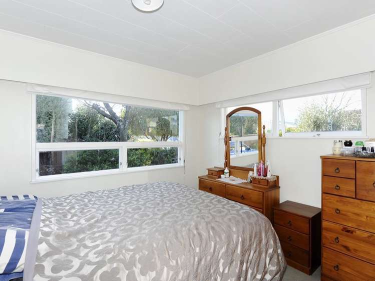 21 Fergusson Street Stoke_11