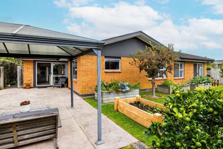 8 Malcolm Street Riverlea_24