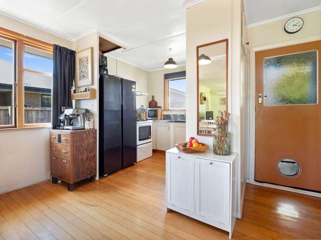 18 North Terrace Darfield_4