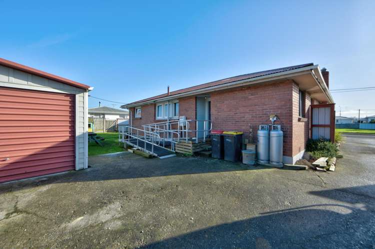 8 Ingram Place Mataura_15