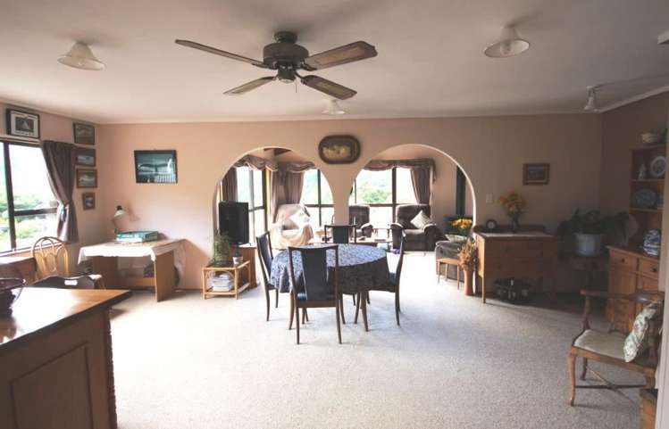 3184 Archers Road Tennyson Inlet_4