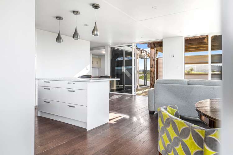 22 Brown Road Kaiwaka_30