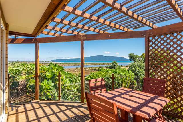 174 Weggery Drive Waikanae Beach_3