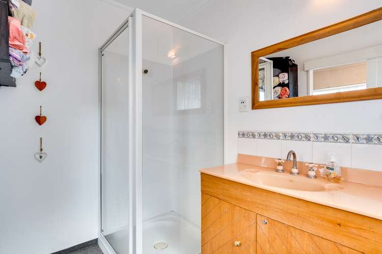 14 Gipps Place Tamatea_11