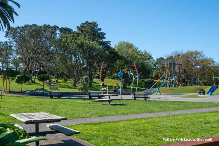 2/156a Balmoral Road Mount Eden_13