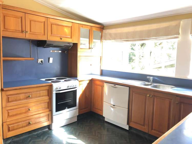 2/292 Glenfield Road Glenfield_5