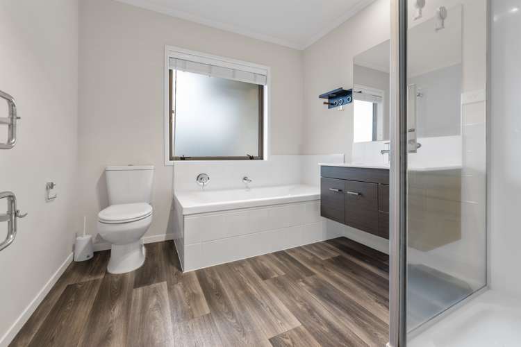 269 Lakes Boulevard Pyes Pa_10