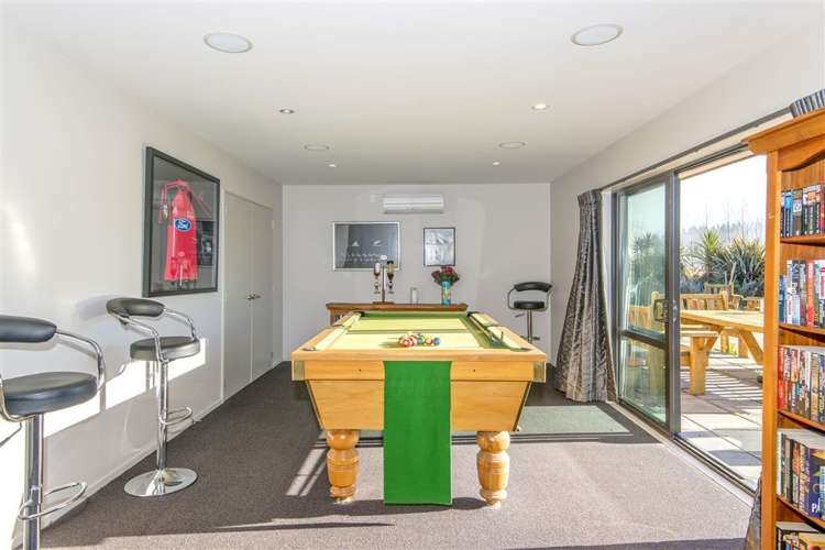 2299 South Eyre Road West Eyreton_6