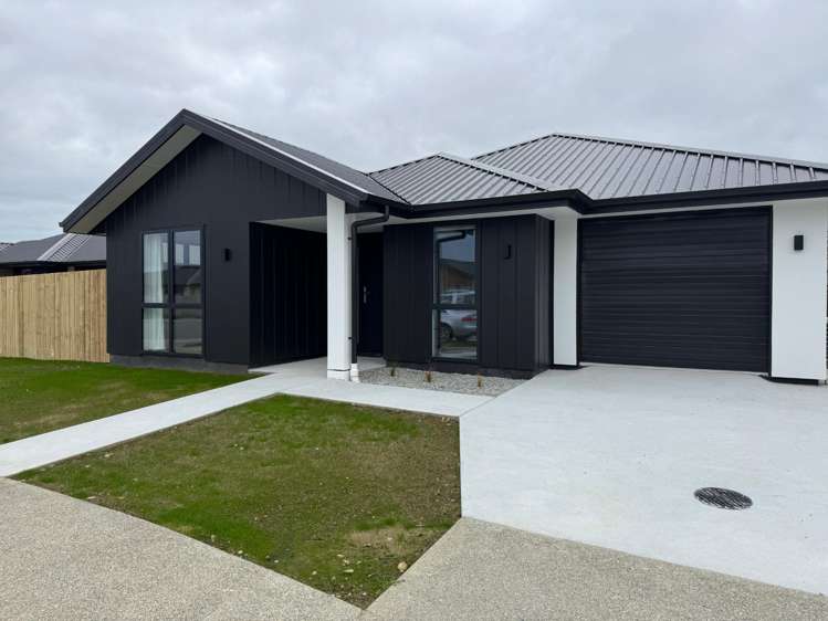  18 Scully Place Strathern_16