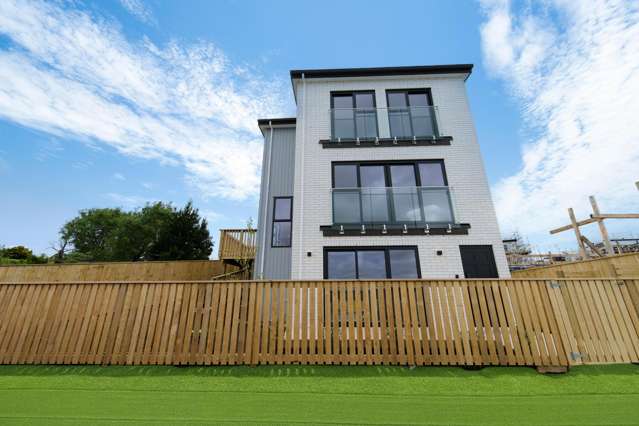 67 Harbourside Parade Hobsonville_1