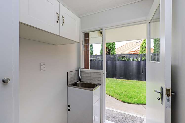 2/707 York Street Mahora_10