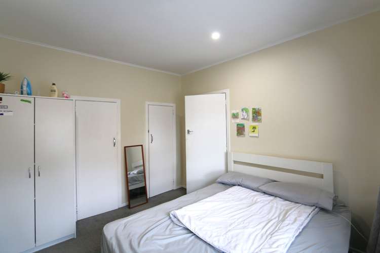 16 Fairleigh Ave Mount Albert_12