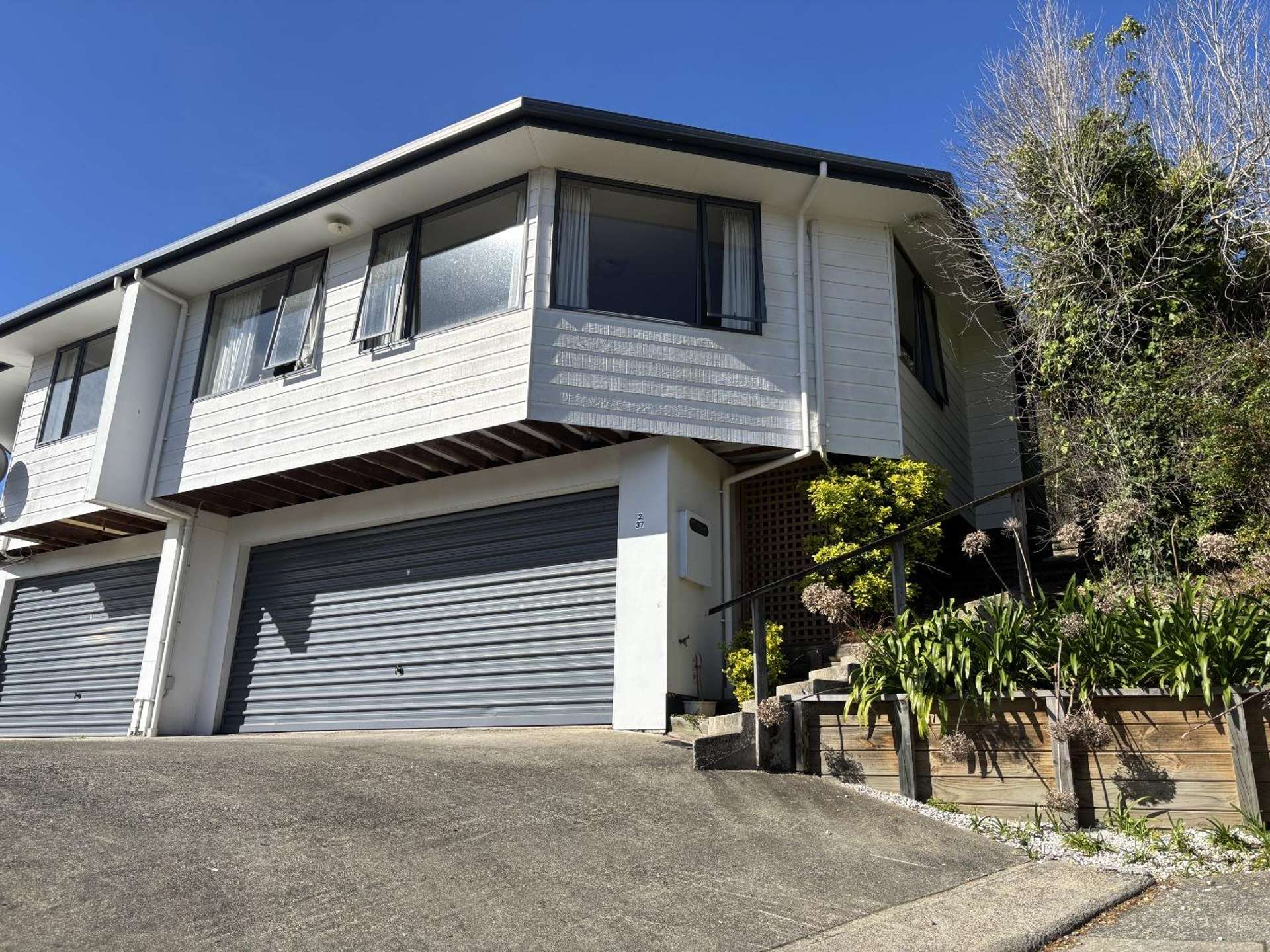 2/37 Bishopdale Avenue 10796_0