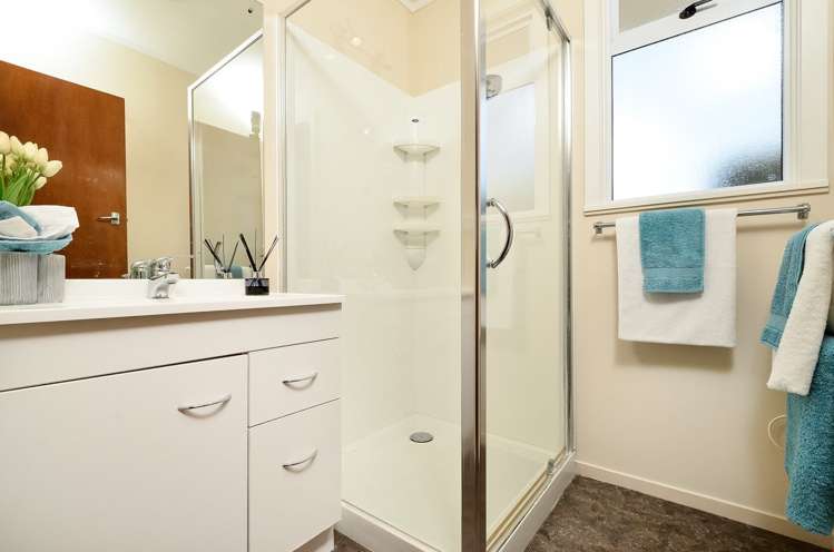 24 Helena Street Massey_18