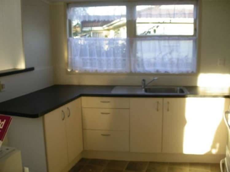 24 Bedlington Avenue Manurewa_3