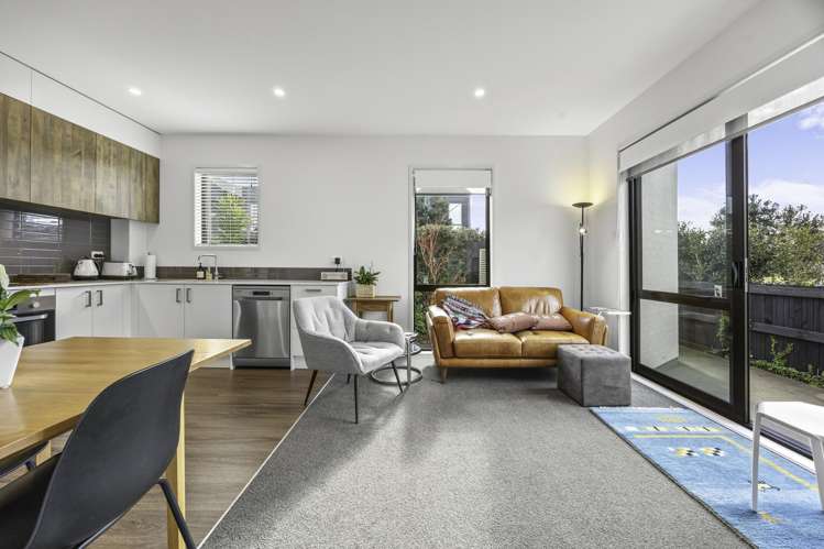 61 Wallace Road Hobsonville_14