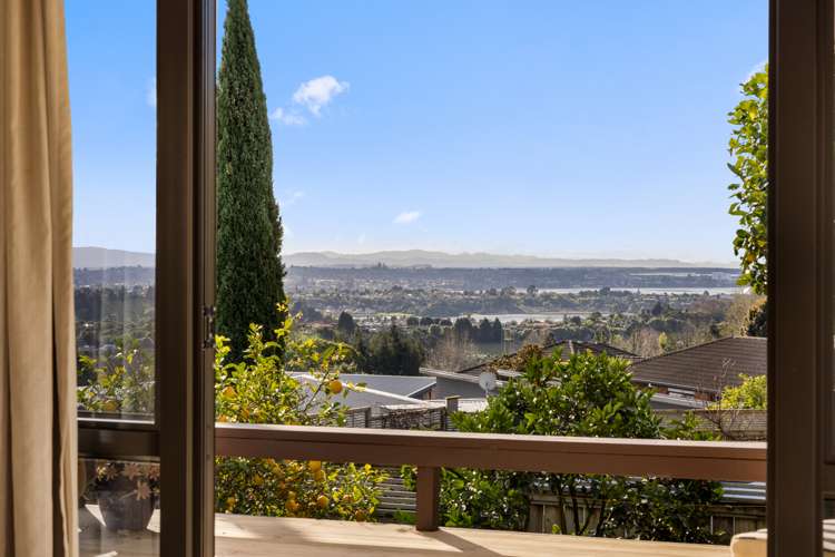 10 Holcombrooke Lane Welcome Bay_11