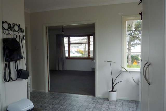 3 Forbury Avenue Takaro_1
