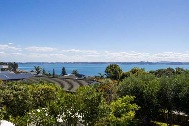 1342 Whangaparaoa Road Army Bay_13