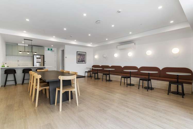 602/1817 Great North Road Avondale_15