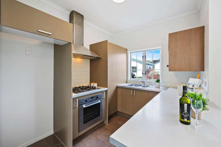 19 Albizia Avenue Henderson_11