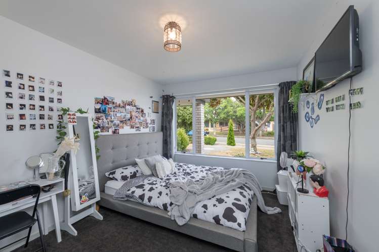 20 Bremner Crescent Stoke_10