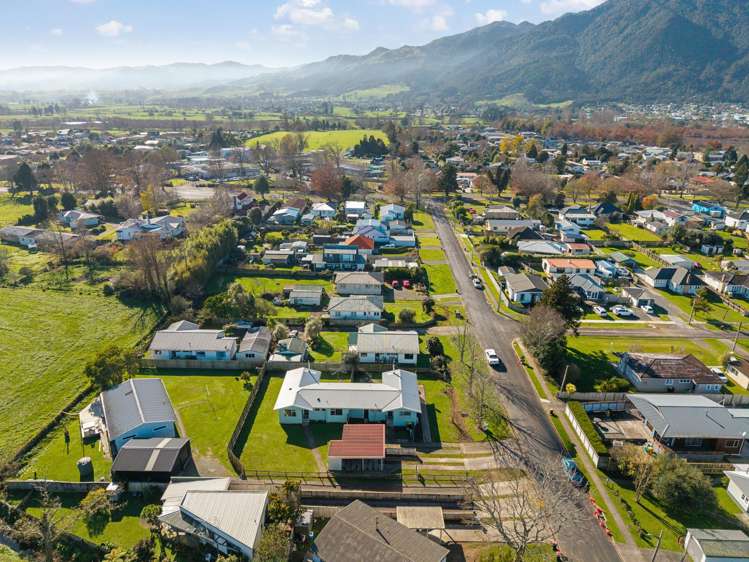 12A and 12 Pooles Road Te Aroha_1