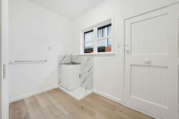 355 Blockhouse Bay Road Blockhouse Bay_10