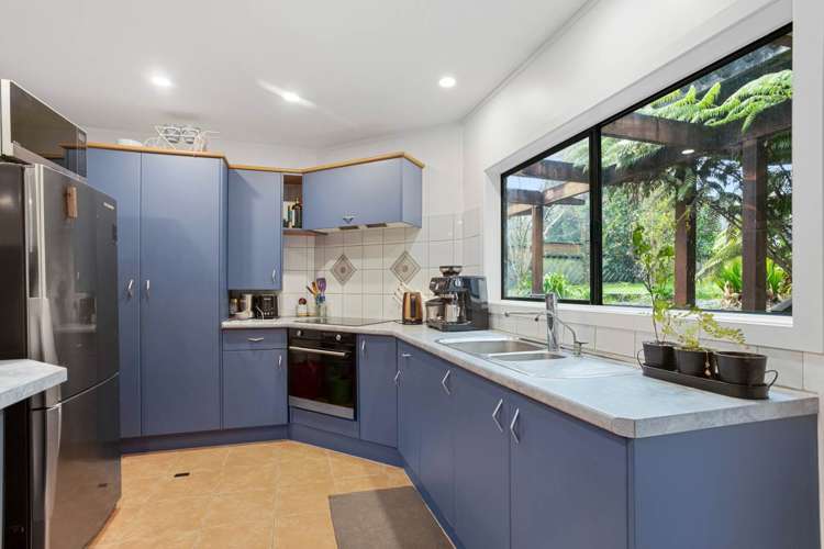 192 Glengarry Road Glen Eden_5