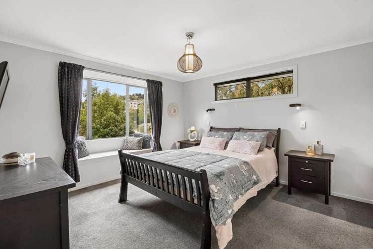 91 Barr Street Kenmure_12