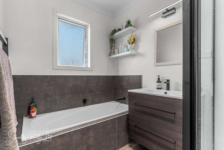 194 Heatley Road Maungaturoto_25
