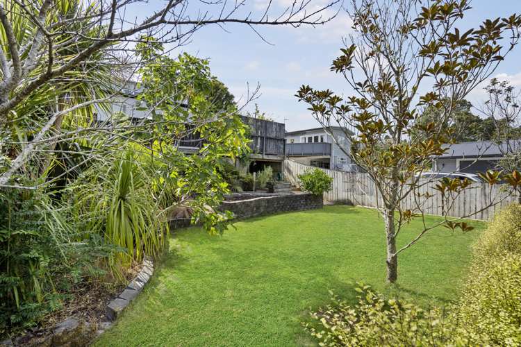 1/6 Cresta Avenue Beach Haven_10