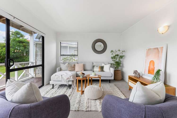 2/37 Alexander Avenue Torbay_5