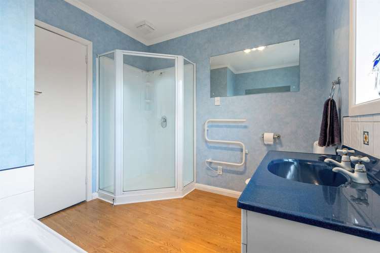 12 Fairmont Place Hornby_11