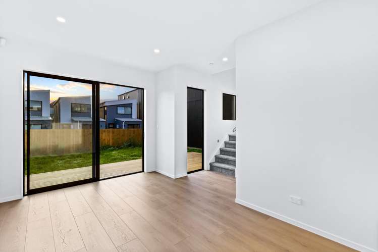 9 Herekino Street Street Herekino Westgate_4