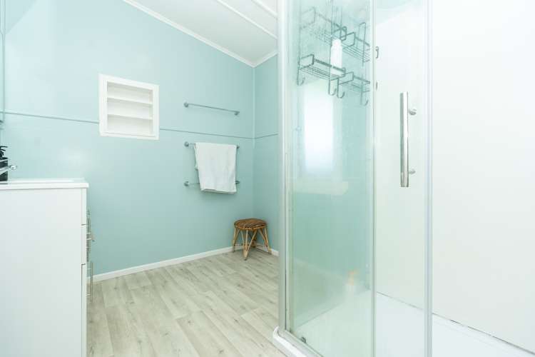 135 Galloway Street Hamilton East_13