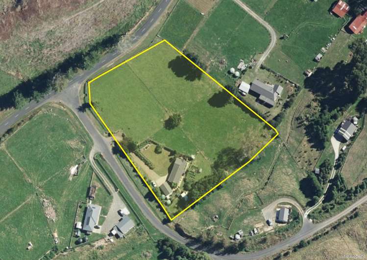 1377a Manawahe Road Manawahe_16