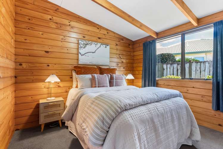7 Balmore Place Wattle Downs_11