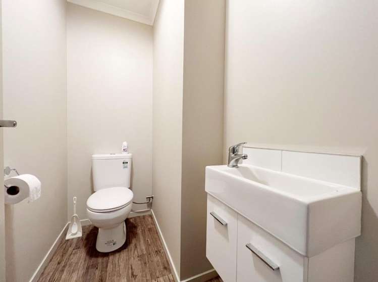 2/108 Old Farm Road 1076_13