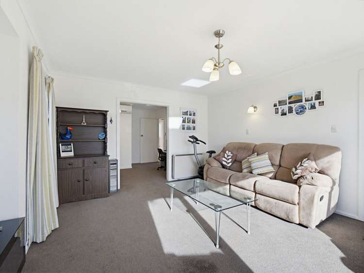 2/9 Lombard Place Avonhead_10