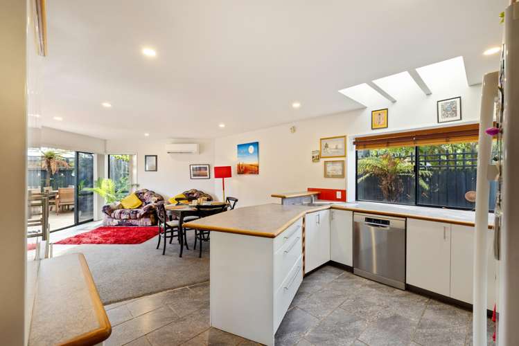 125B Rocking Horse Road_4